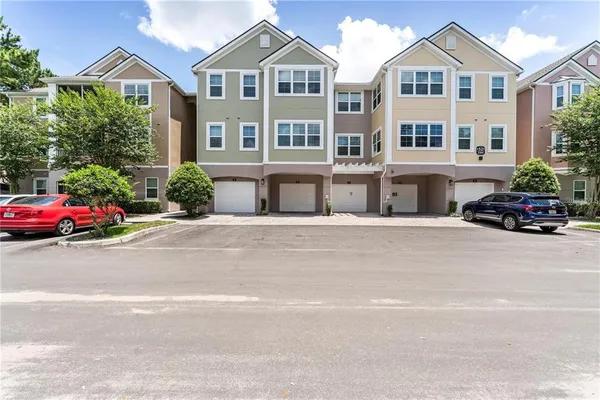 $1,950 | 3384 Corona Village Way, Unit 102, Orlando, FL 32835
