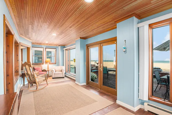 $1,995,000 | 30 Lakeshore Drive, South Haven, MI 49090
