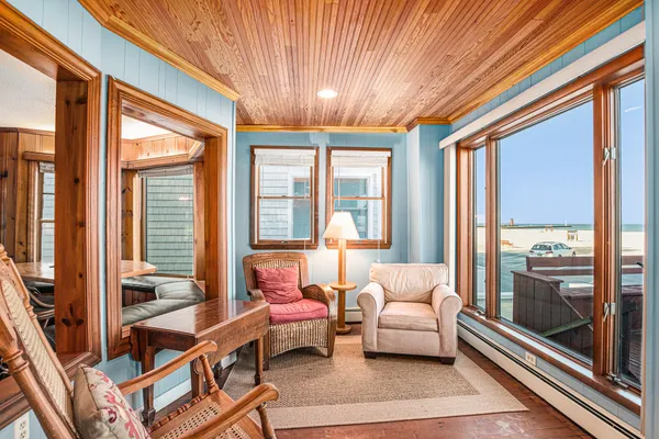 $1,995,000 | 30 Lakeshore Drive, South Haven, MI 49090