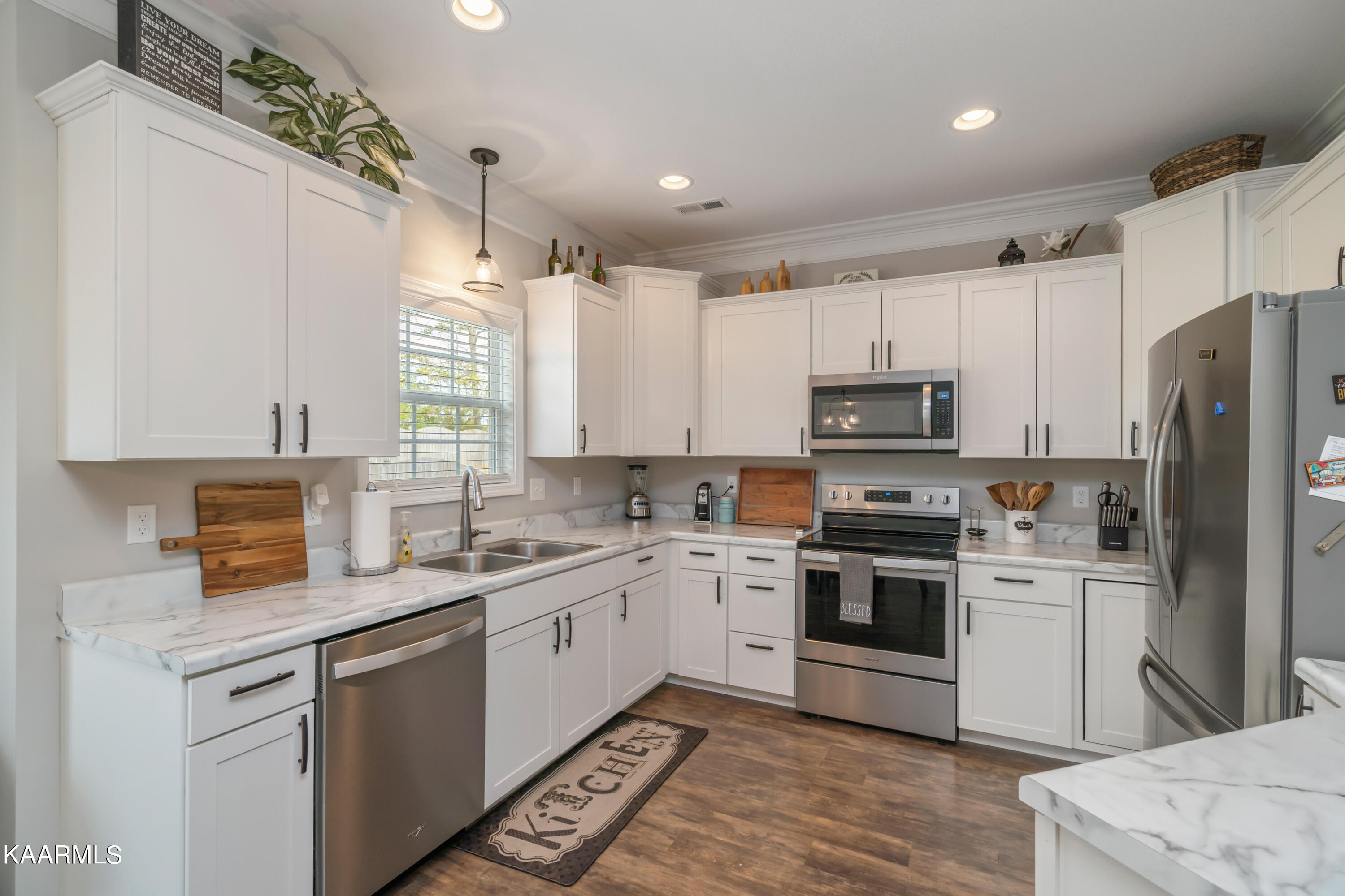 1147 Sky Top Lane Powell, TN 37849 - Photo 12 of 35 1147 Sky Top Ln-7