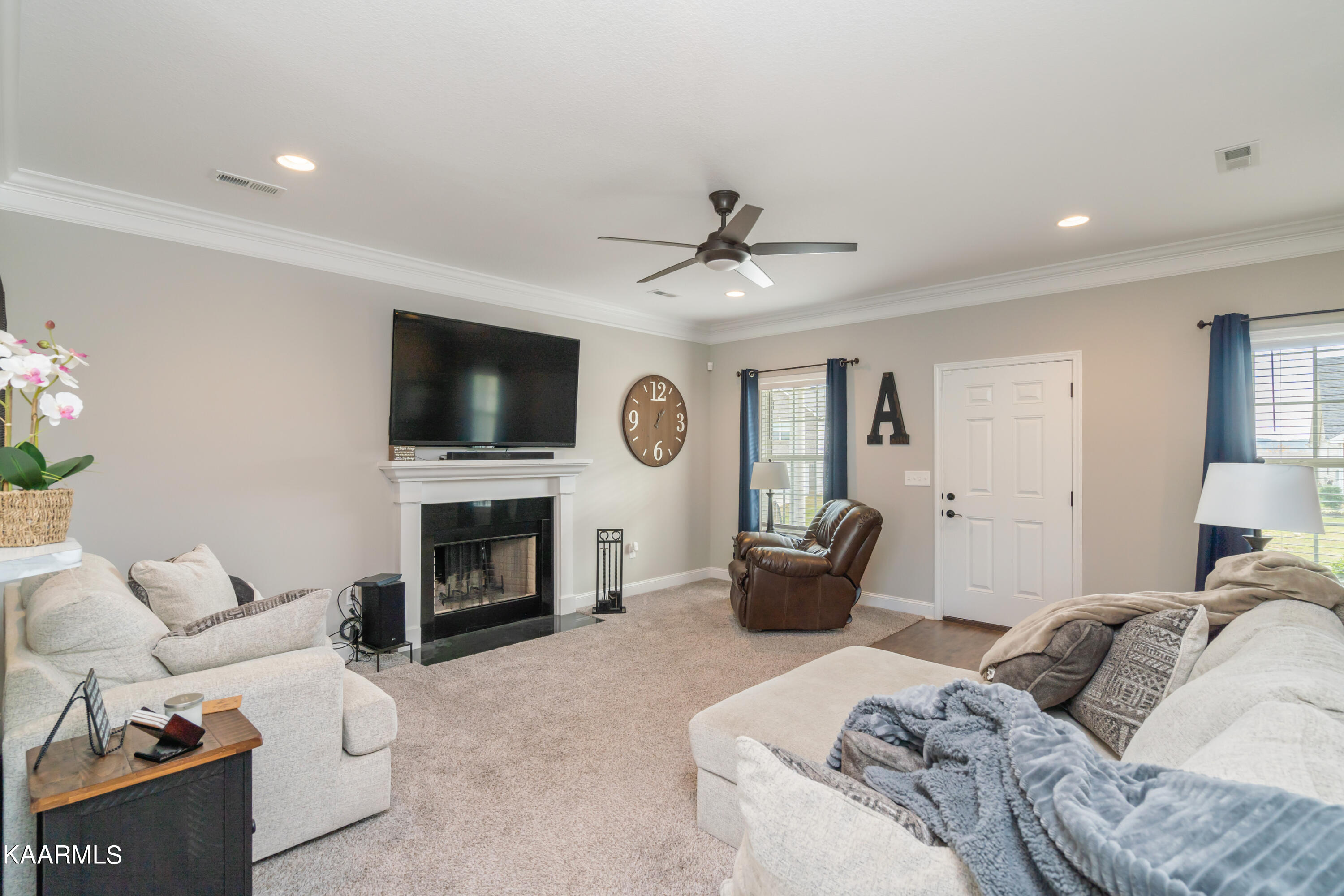 1147 Sky Top Lane Powell, TN 37849 - Photo 8 of 35 1147 Sky Top Ln-3