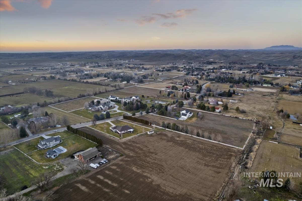 3366 North Croft Way Eagle, ID 83616 - Photo 16 of 33 Aerial view at dusk