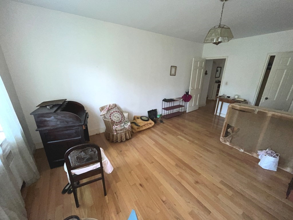 42 Browne Street, Unit 2 Brookline, MA 02446 - Photo 5 of 12