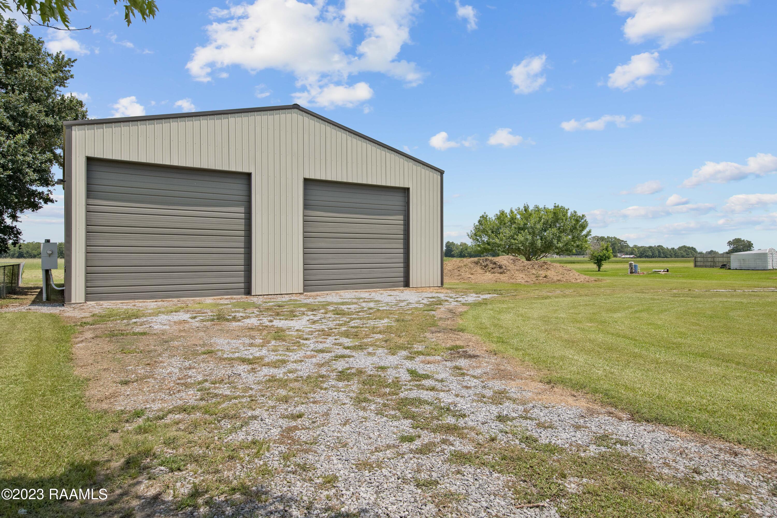 12738 Luther Road Maurice, LA 70555 - Photo 4 of 10 Gallery Image 4