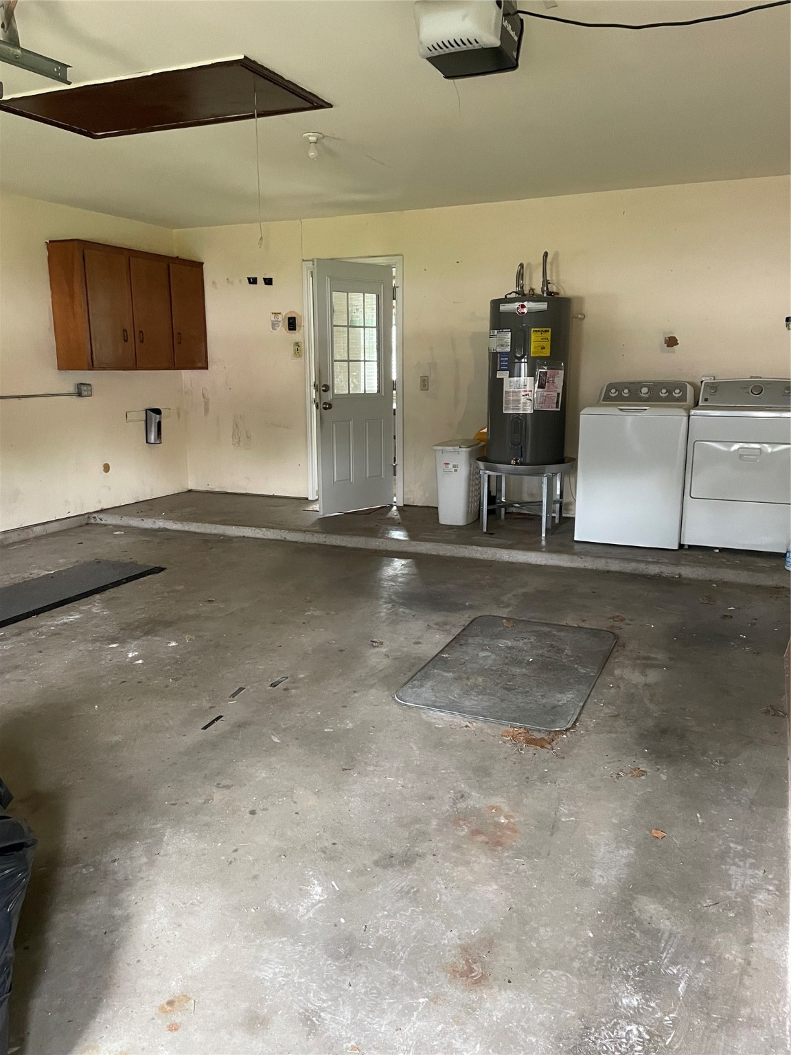 1733 Brumbelow Street Rosenberg, TX 77471 - Photo 28 of 36 a view of a livingroom with wooden floor and flat screen tv