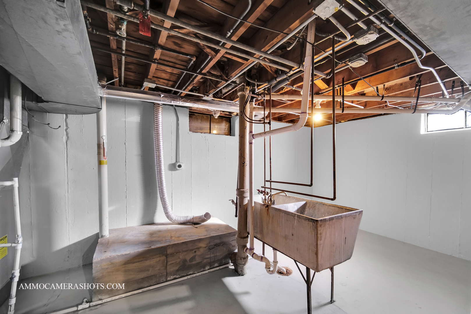 515 Miller Drive Elgin, IL 60123 - Photo 16 of 27 a living room with furniture
