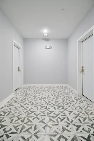 $2,145 | 82-84 East 31st Street, Unit 202, Bayonne, NJ 07002