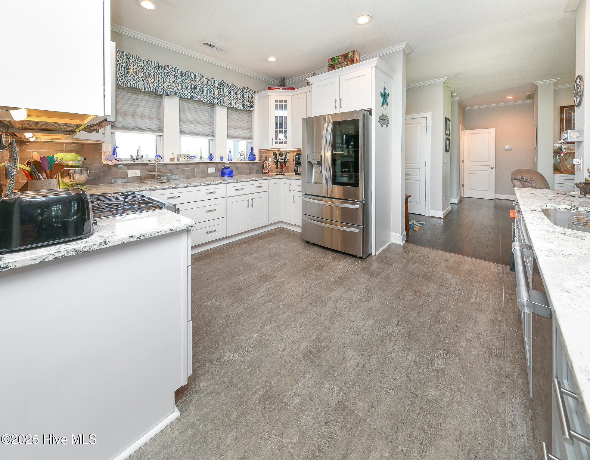 104 Soundside Estates Drive Grandy, NC 27939 - Photo 4 of 43 4G8A1322