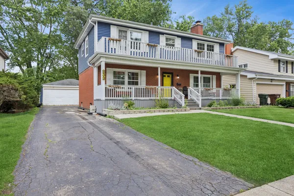 $316,000 | 833 Elm Street, Flossmoor, IL 60422