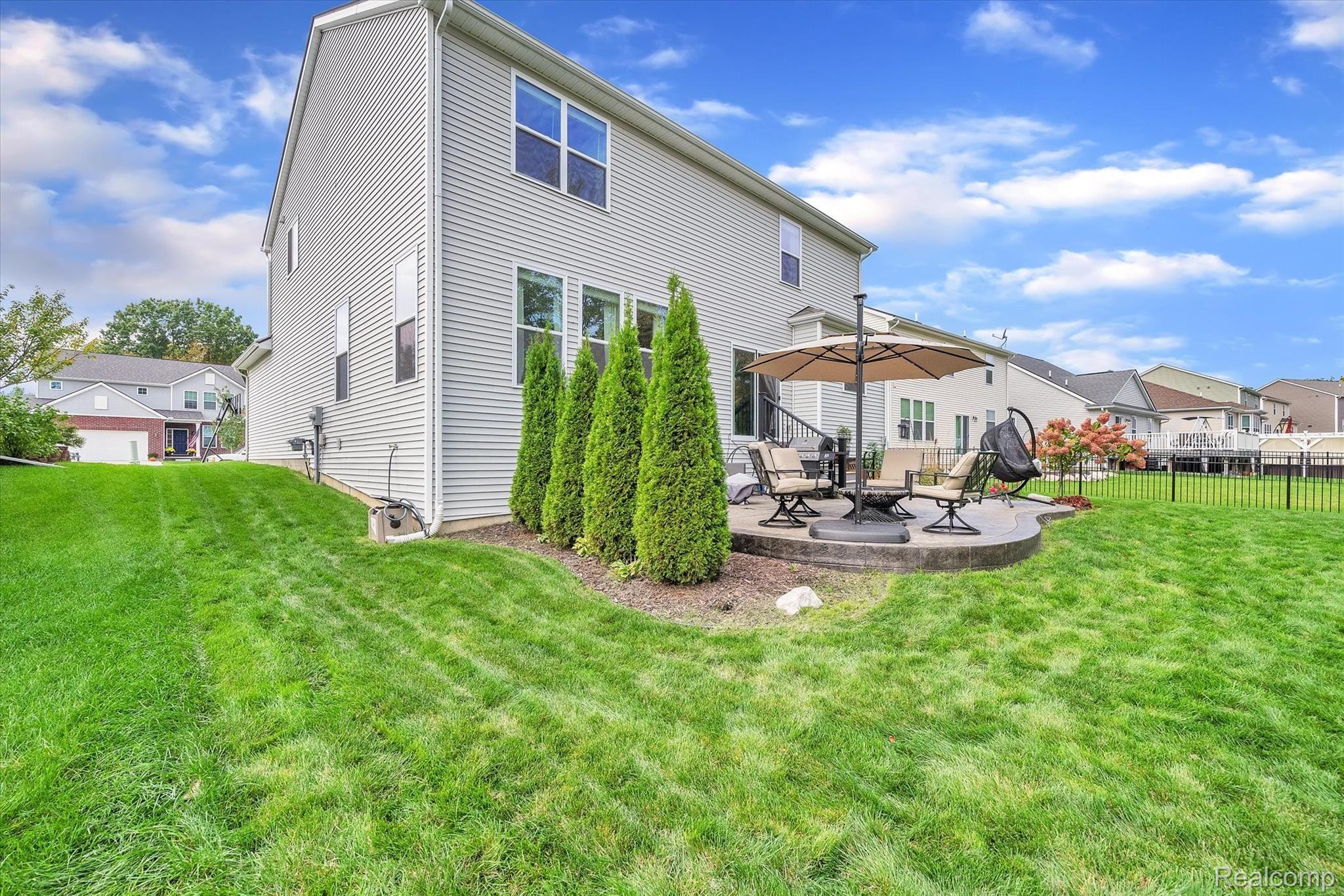 1426 Secretariat Way Howell, MI 48843 - Photo 31 of 37 37-1426-Secretariat-Way-WindowStill-Real-Estate-Photography-37.jpg
