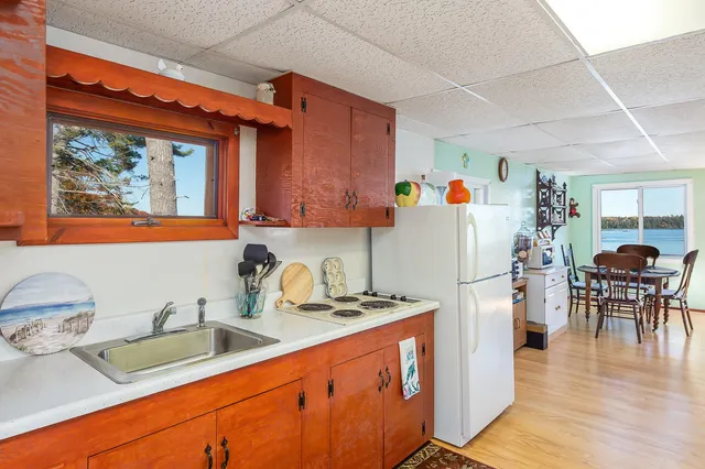 $749,900 | 25 Bernier Lane, Harpswell, ME 04079