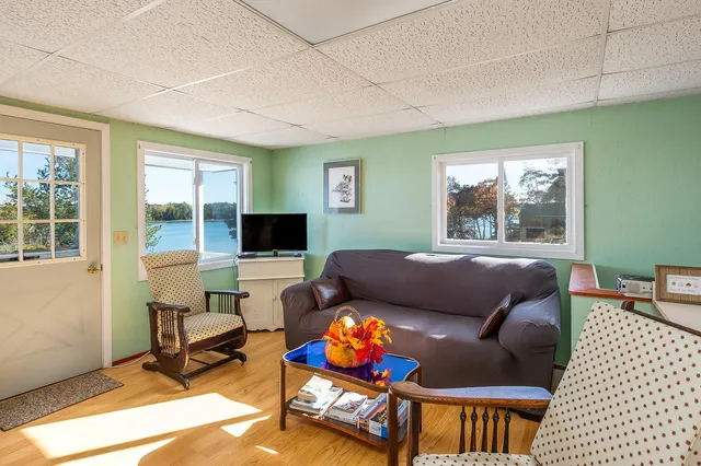 $749,900 | 25 Bernier Lane, Harpswell, ME 04079