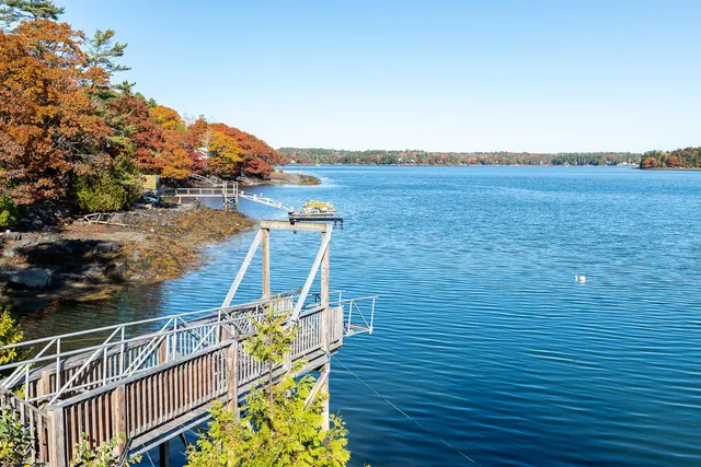 $749,900 | 25 Bernier Lane, Harpswell, ME 04079