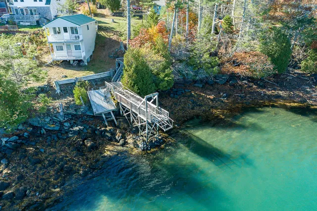 $749,900 | 25 Bernier Lane, Harpswell, ME 04079