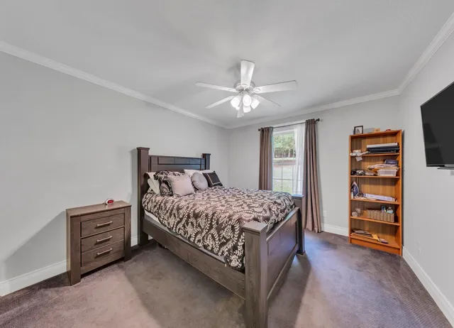 $2,300 | 202 Shell Drive, Crestview, FL 32536