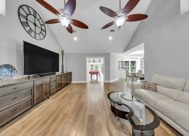 $2,300 | 202 Shell Drive, Crestview, FL 32536