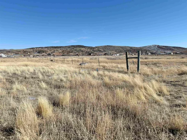 $380,000 | 888 Mustang Drive, Evanston, WY 82930