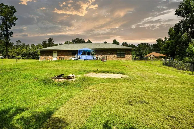 $219,900 | 1109 Nicholas Drive, New Llano, LA 71461