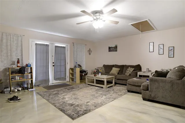 $219,900 | 1109 Nicholas Drive, New Llano, LA 71461