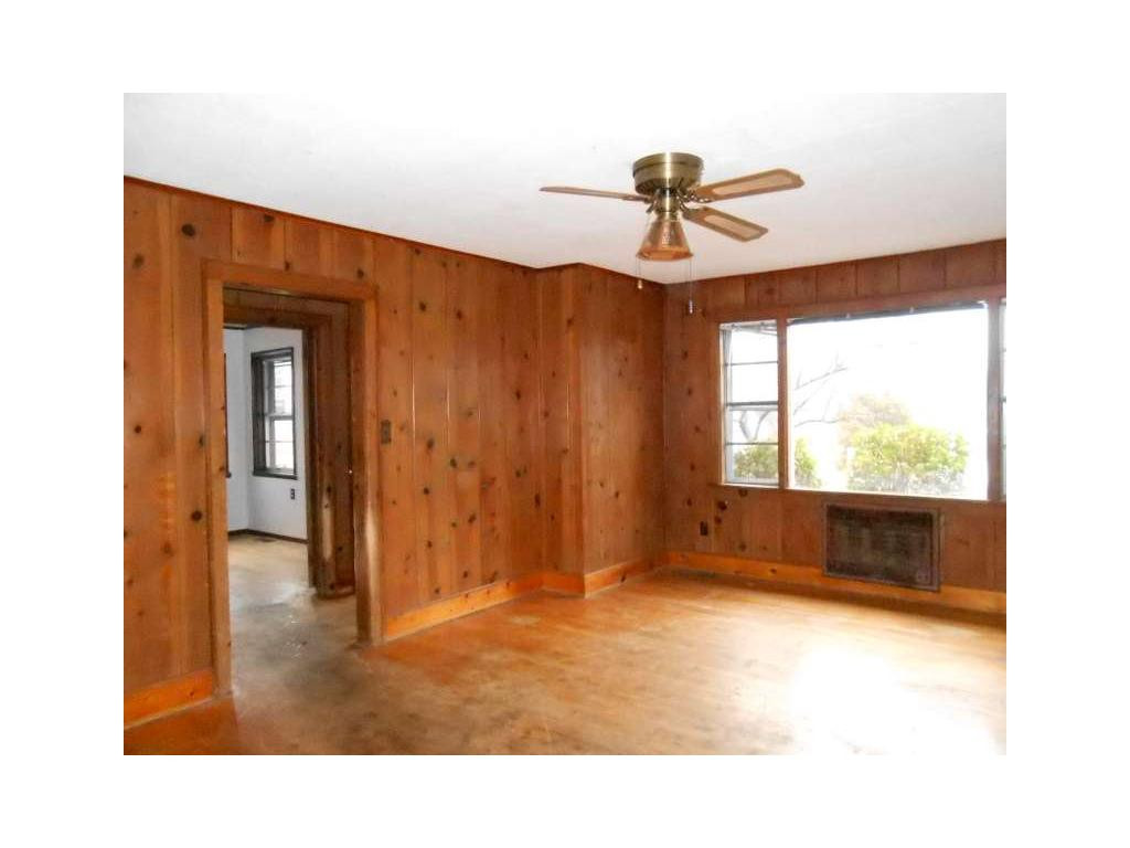 601 Southview Road Bristol, TN 37620 - Photo 10 of 20 Photo 10