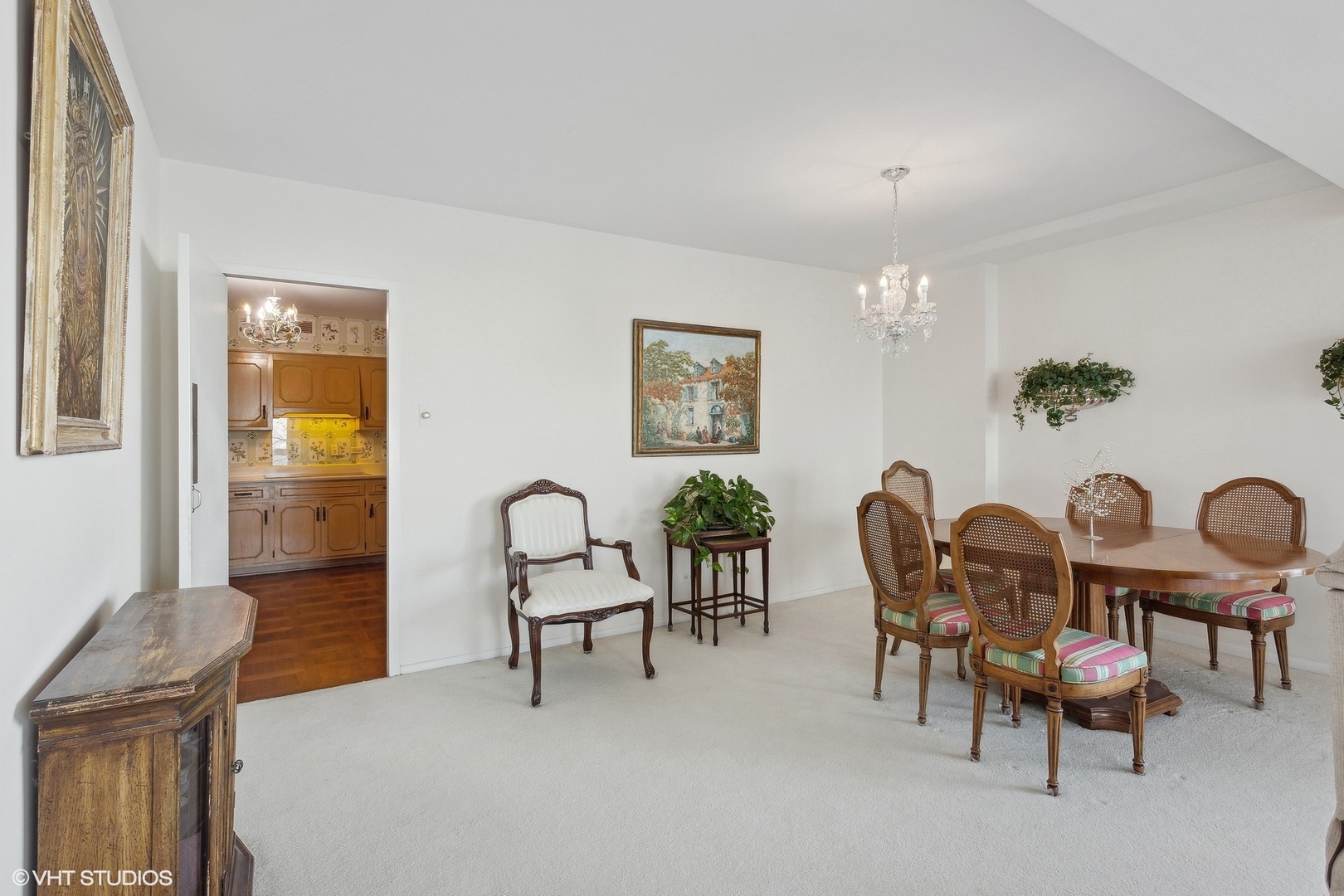1616 Sheridan Road, Unit 2F Wilmette, IL 60091 - Photo 5 of 18 Gallery Image 5
