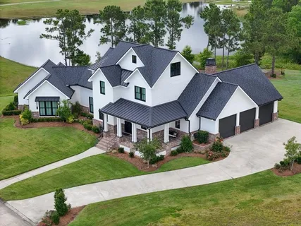 $1,200,000 | 3905 Palmetto Drive, Lake Charles, LA 70605