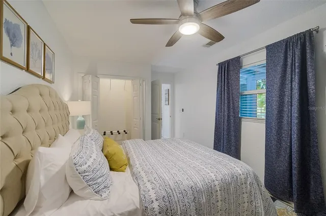 $2,800 | 426 Eagles Nest Lane, Sarasota, FL 34243