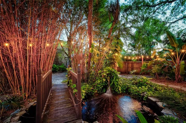 $2,800 | 426 Eagles Nest Lane, Sarasota, FL 34243