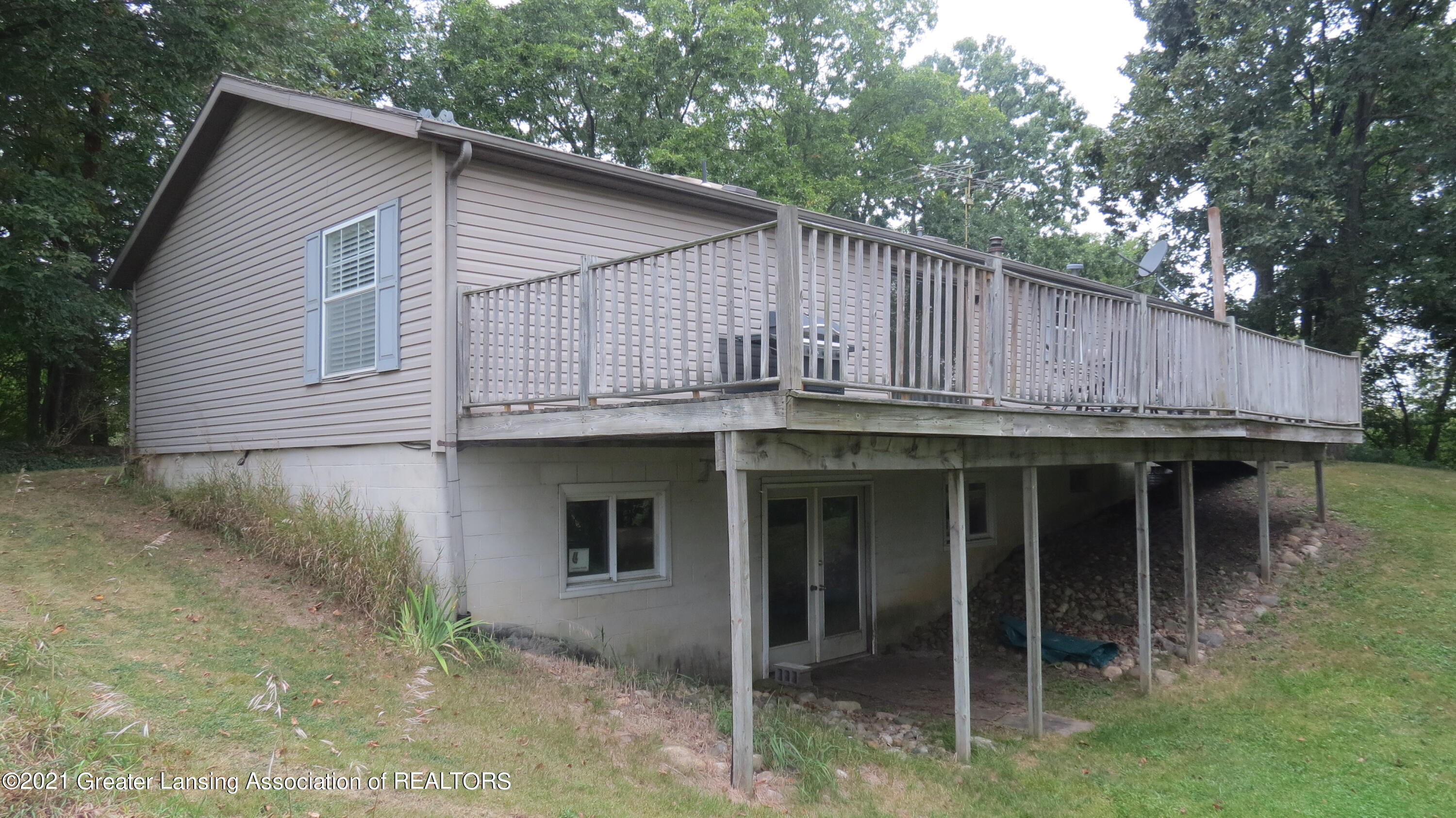6893 South Krepps Road St. Johns, MI 48879 - Photo 30 of 42 IMG_8843