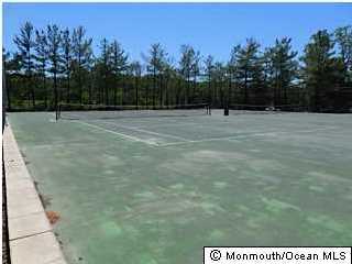 604 Wellington Place Aberdeen, NJ 07747 - Photo 10 of 13 Additional Photo