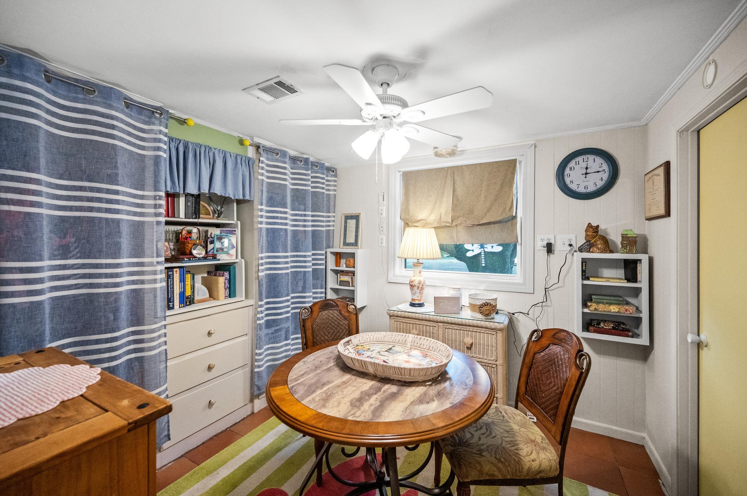 34100 Ickler Avenue Lillian, AL 36549 - Photo 16 of 40 Dining Area