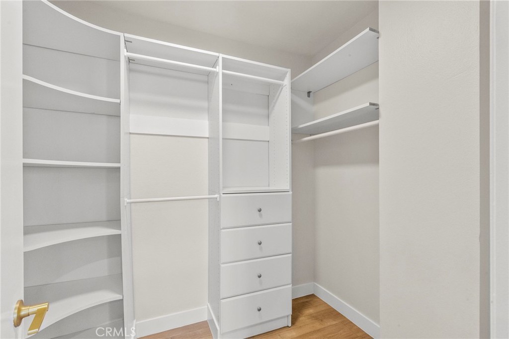 1807 10th Street, Unit 4 Santa Monica, CA 90404 - Photo 17 of 24