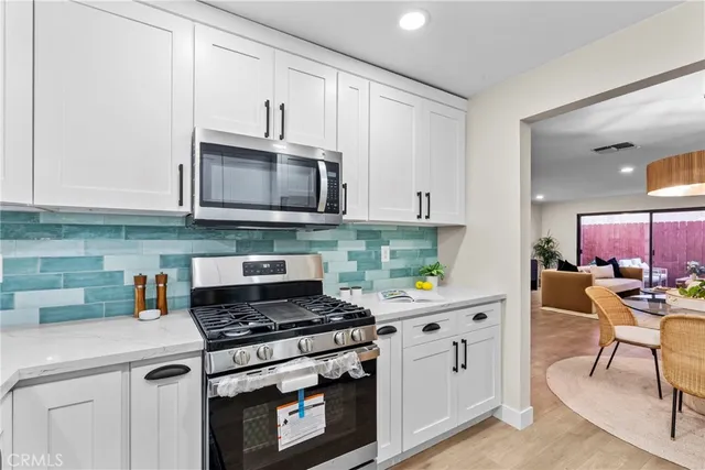 $1,099,000 | 1807 10th Street, Unit 4, Santa Monica, CA 90404