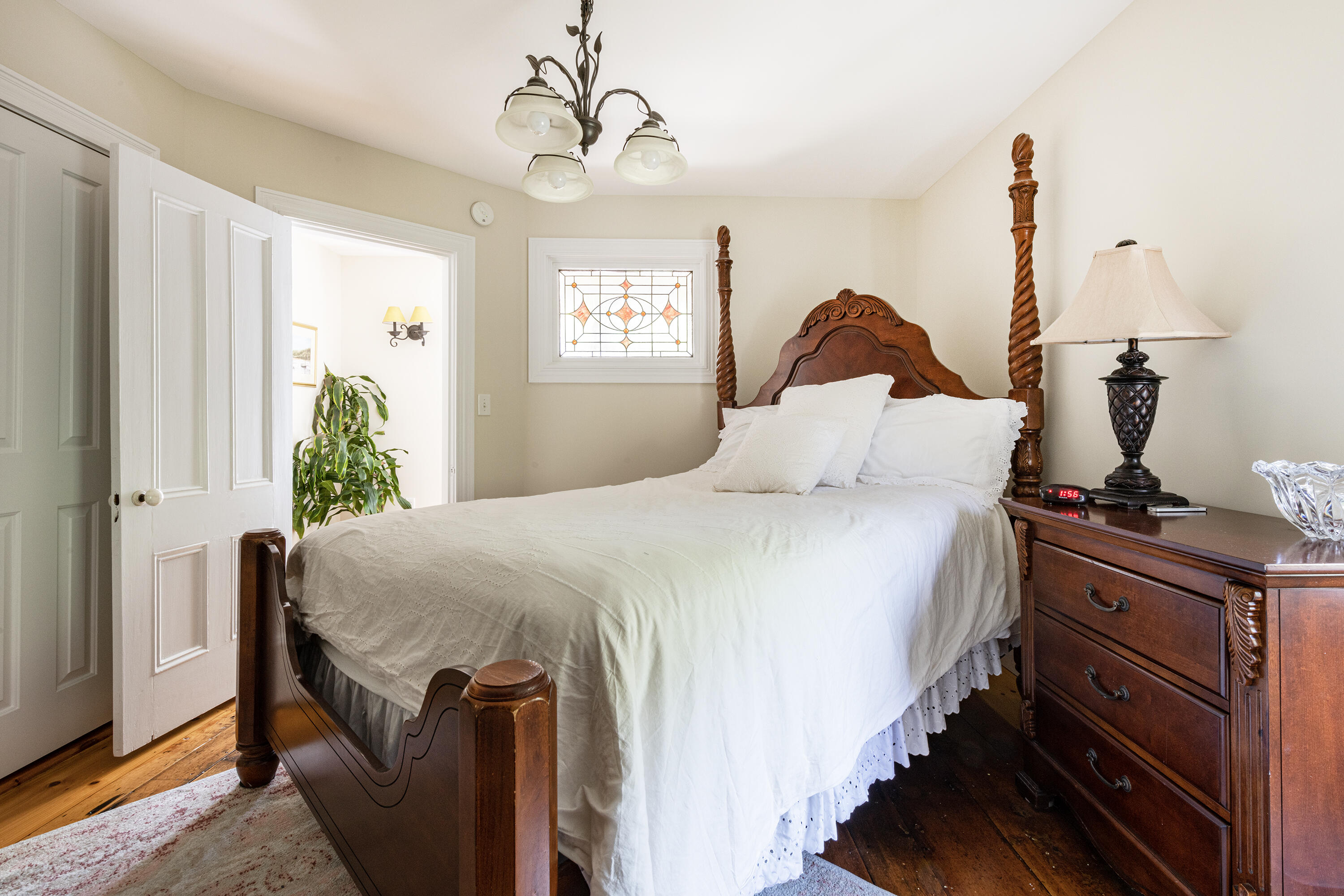 9 Langsford Road Kennebunkport, ME 04046 - Photo 29 of 49 32_9LangsfordRd_Booth