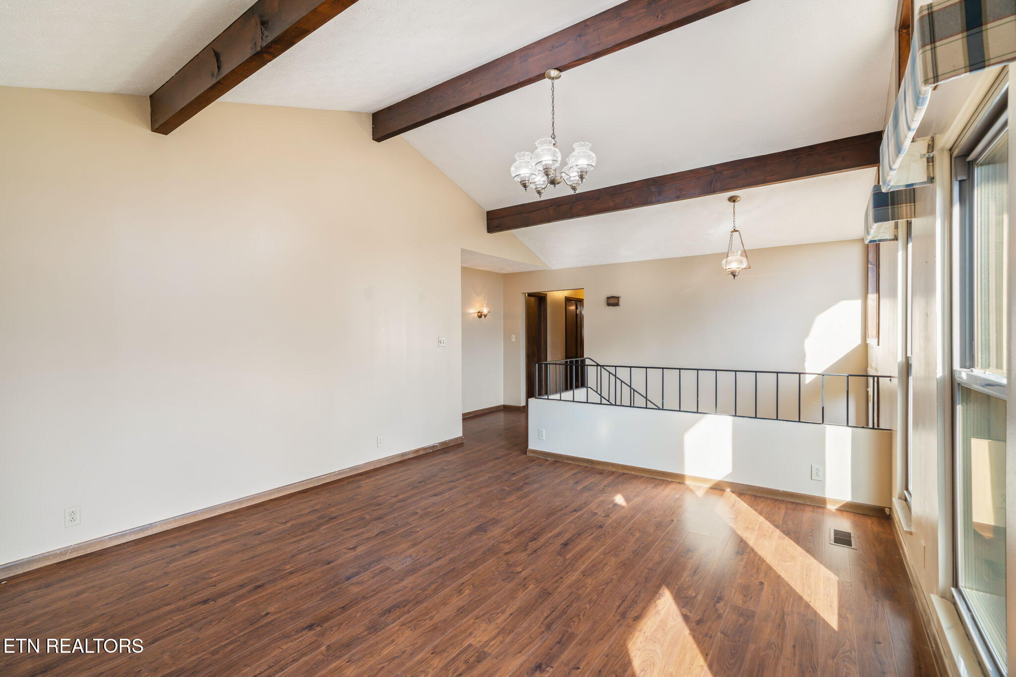 115 Jamie Street Maynardville, TN 37807 - Photo 8 of 58 9-web-or-mls-115 Jamie Street-4