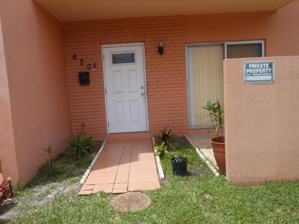 620 Southwest 80th Terrace Pompano Beach, FL 33068 - Photo 1 of 9 Photo 1