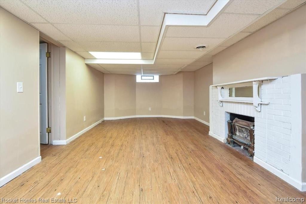 1452 Bishop Road Grosse Pointe Park, MI 48230 - Photo 34 of 48