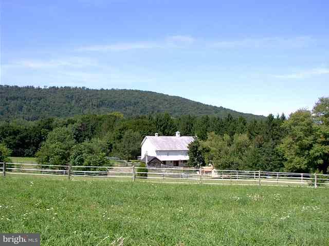 51 Cove Road Duncannon, PA 17020 - Photo 4 of 4 Gallery Image 4