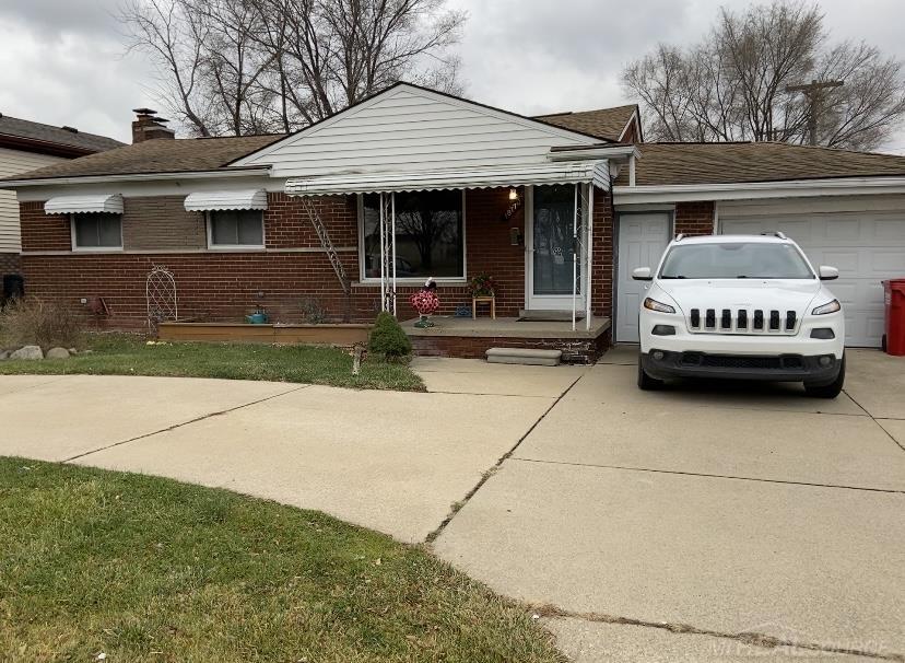 18770 East 10 Mile Road Eastpointe, MI 48021 - Photo 3 of 8 50101619-2.JPG