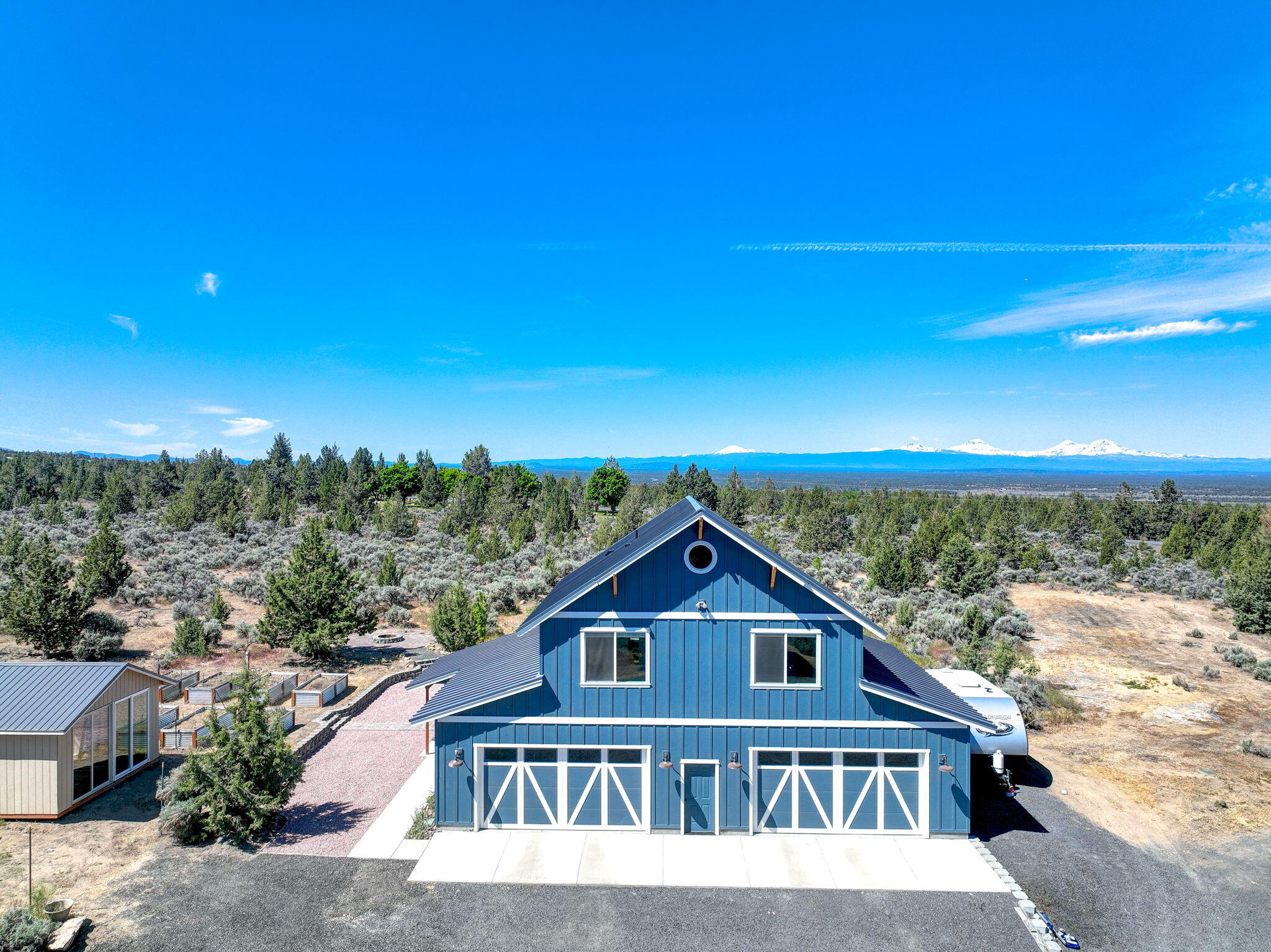 14224 Southwest Howlett Drive Powell Butte, OR 97753 - Photo 45 of 45 Mtns west view