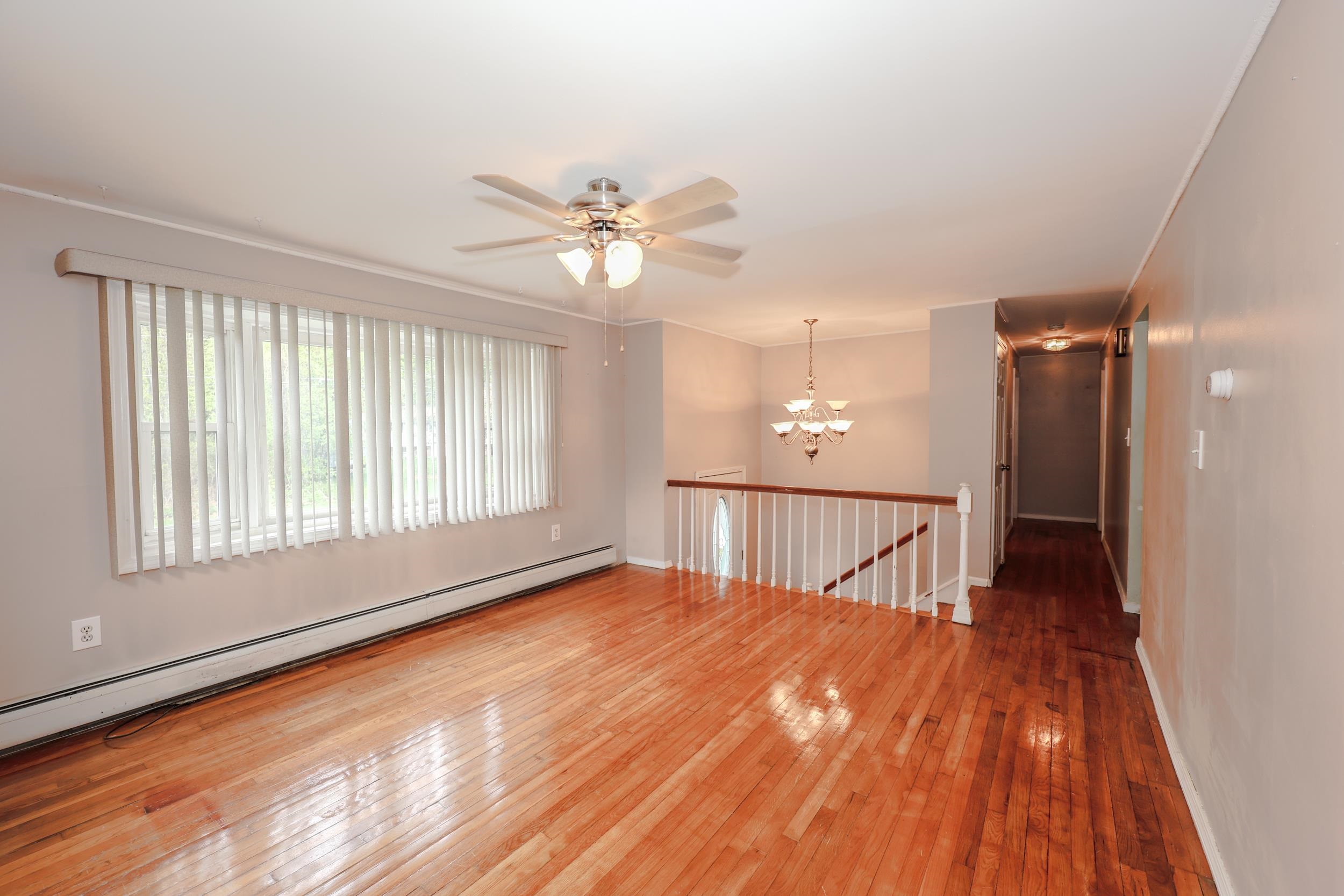 15 Raymond Drive Merrimack, NH 03054 - Photo 25 of 42