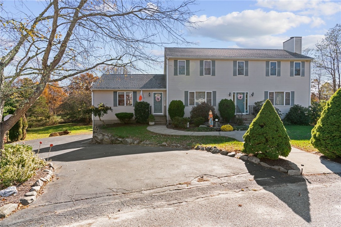 6 Country Road Warren, RI 02885 - Photo 2 of 41