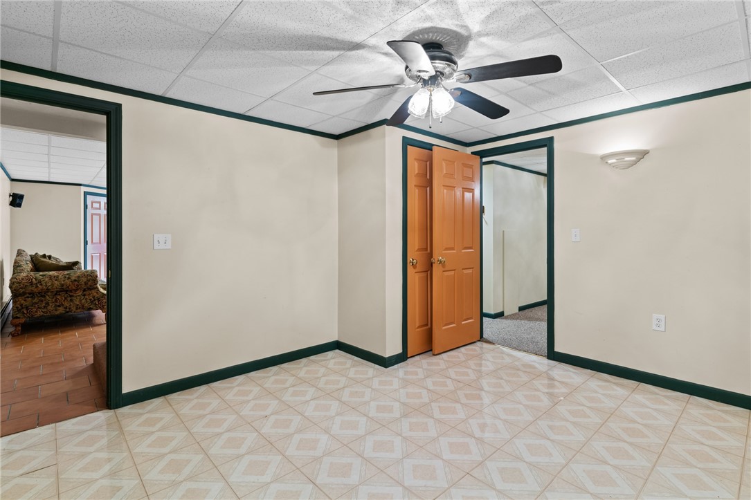 6 Country Road Warren, RI 02885 - Photo 28 of 41