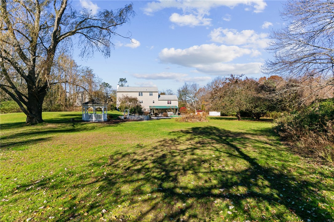 6 Country Road Warren, RI 02885 - Photo 39 of 41