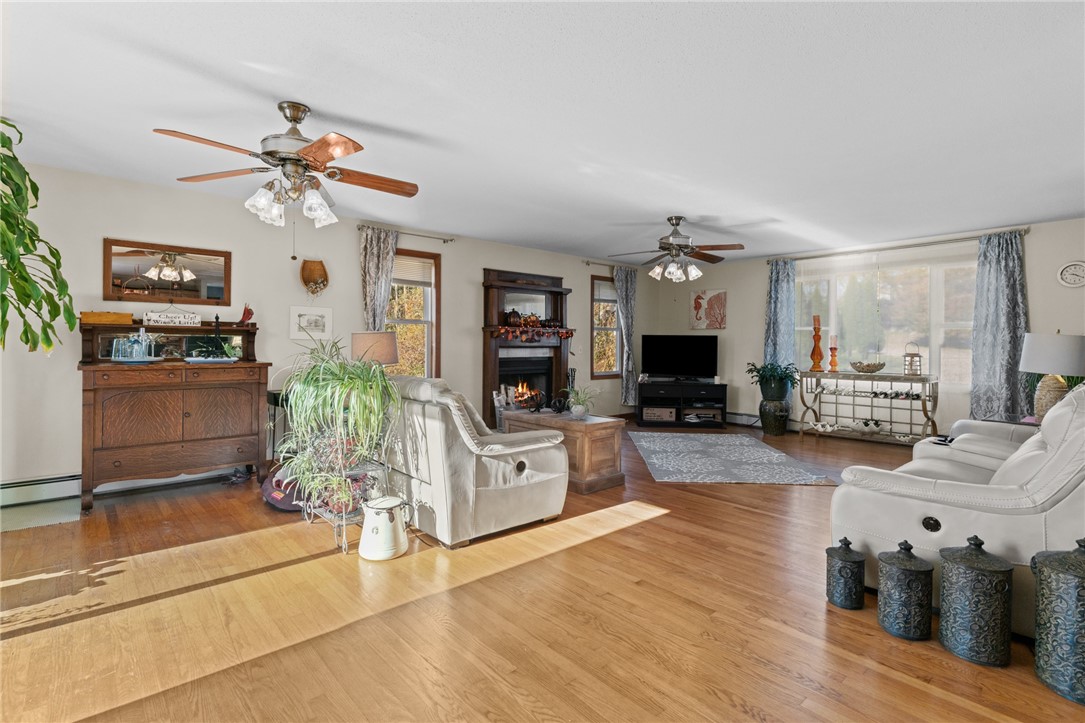 6 Country Road Warren, RI 02885 - Photo 5 of 41