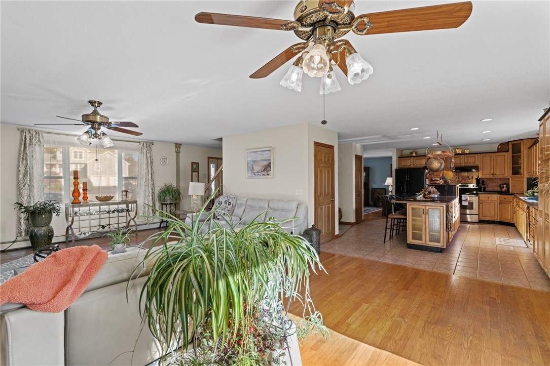 6 Country Road Warren, RI 02885 - Photo 6 of 41