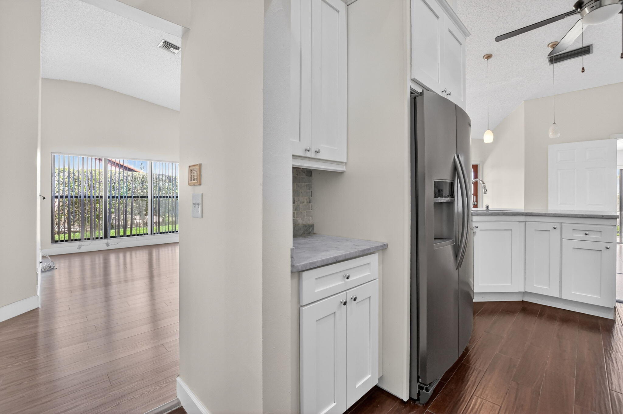 22796 Marbella Circle Boca Raton, FL 33433 - Photo 17 of 65 17-web-or-mls-DSC_4474