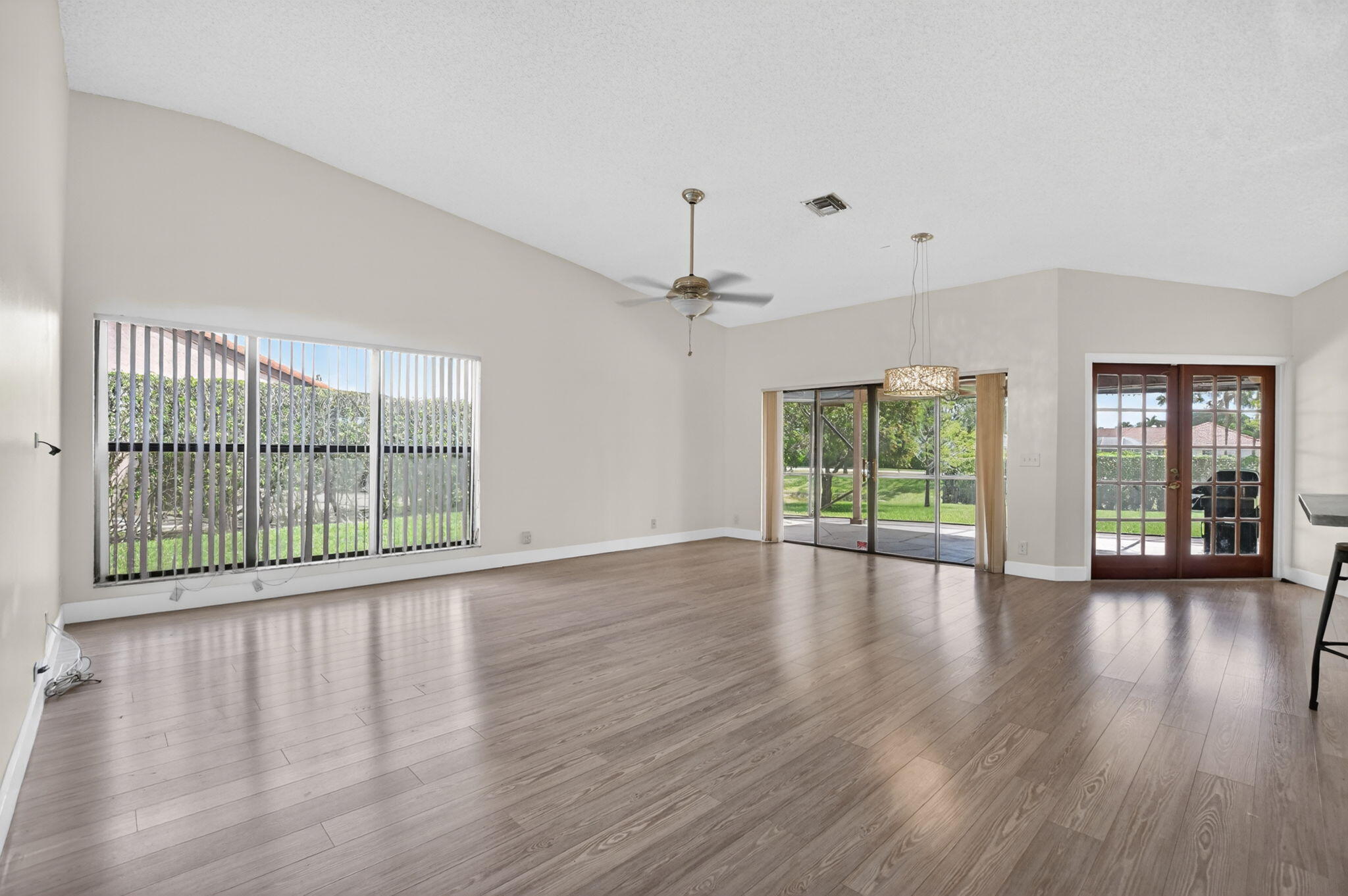 22796 Marbella Circle Boca Raton, FL 33433 - Photo 7 of 65 7-web-or-mls-DSC_4424
