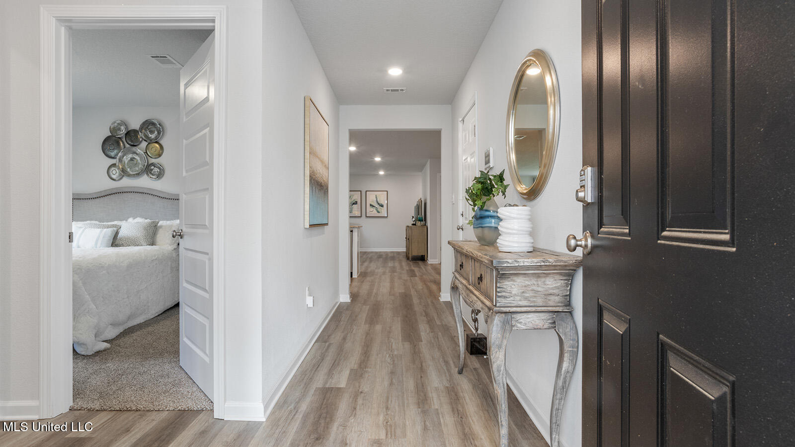 9475 Reserve Boulevard Biloxi, MS 39532 - Photo 2 of 21 drh_0025_005