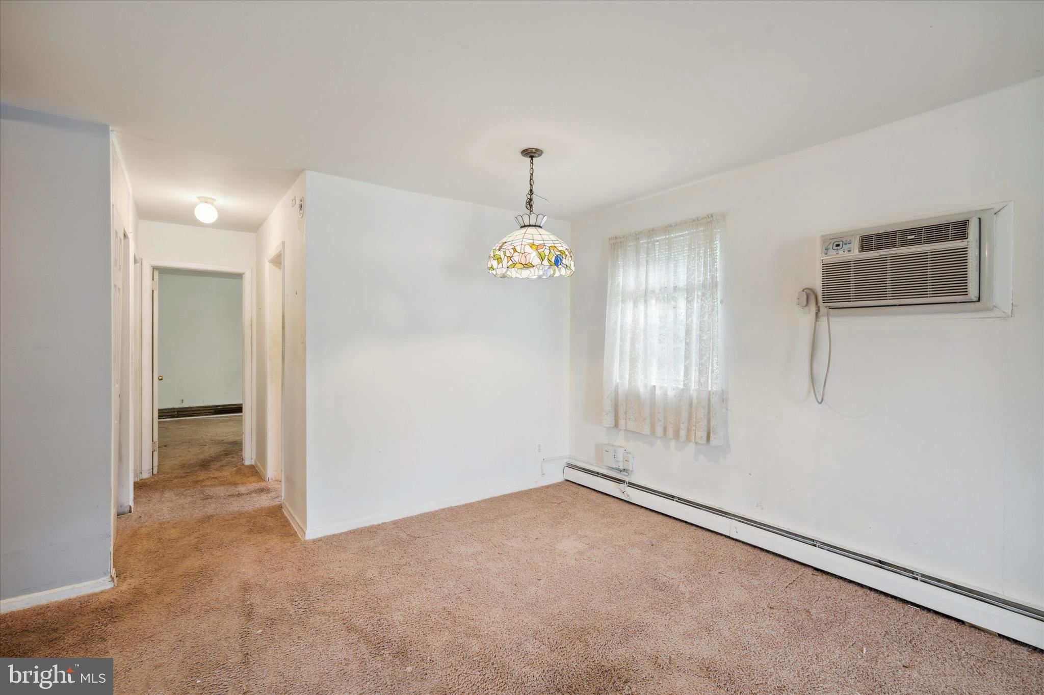 830 Garrett Lane Springfield, PA 19064 - Photo 23 of 51 Third Unit